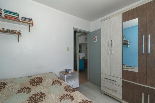 Quarto de apartamento à venda com 1 quarto, 42m² em Jardim Dona Leopoldina, Porto Alegre
