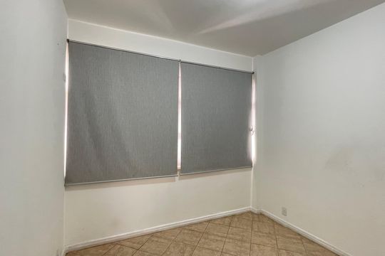 Quarto 1 de apartamento para alugar com 2 quartos, 90m² em Grajaú, Rio de Janeiro