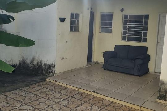 Casa à venda com 2 quartos, 290m² em Jardim Três Marias, São Paulo