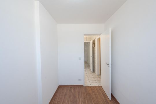 Quarto de Serviço de apartamento à venda com 2 quartos, 96m² em Vila Clementino, São Paulo