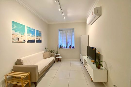 SALA de apartamento para alugar com 2 quartos, 65m² em Leblon, Rio de Janeiro