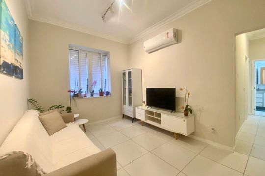 Apartamento para alugar com 2 quartos, 65m² em Leblon, Rio de Janeiro