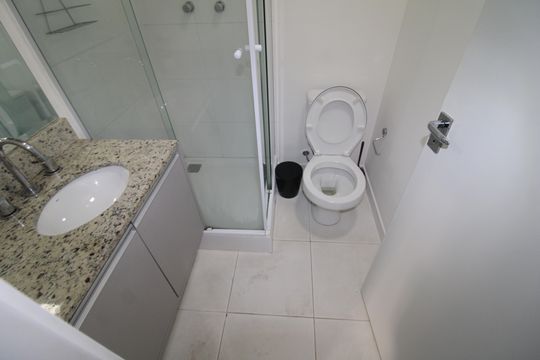 Banheiro de apartamento para alugar com 1 quarto, 33m² em Santana, São Paulo