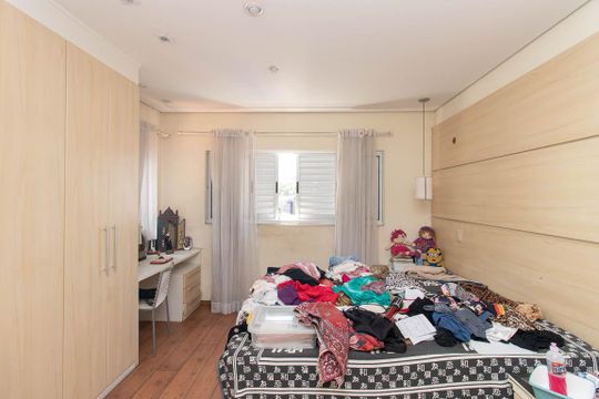 Quarto Suíte 2 de casa para alugar com 7 quartos, 560m² em Vila Albertina, São Paulo