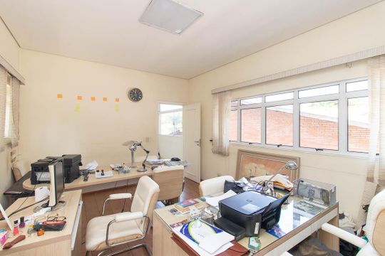 Escritório de casa para alugar com 7 quartos, 560m² em Vila Albertina, São Paulo