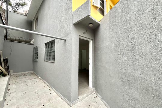 Área externa de casa para alugar com 1 quarto, 65m² em Americanópolis, São Paulo