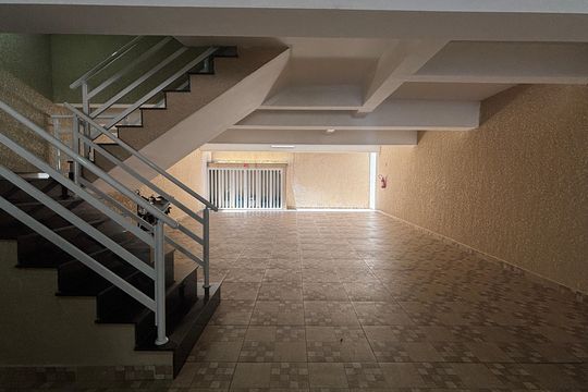 Garagem de apartamento à venda com 2 quartos, 112m² em Vila Tibiriçá, Santo André