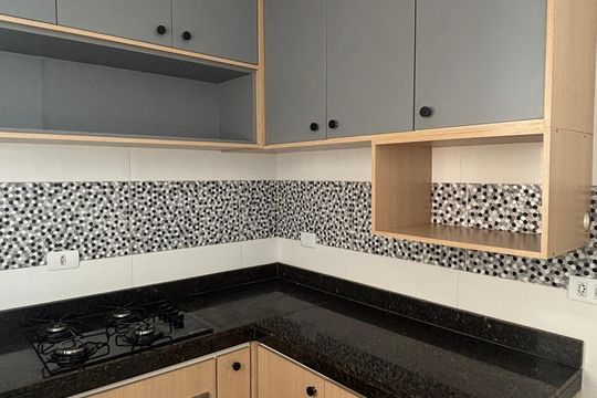 Cozinha de apartamento à venda com 2 quartos, 112m² em Vila Tibiriçá, Santo André