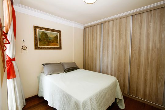 Quarto 1 de apartamento à venda com 4 quartos, 200m² em Gutierrez, Belo Horizonte