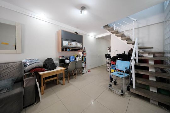 Casa à venda com 2 quartos, 244m² em Vila Marieta, São Paulo