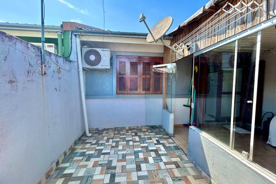 Pátio de casa à venda com 2 quartos, 59m² em Arroio da Manteiga, São Leopoldo