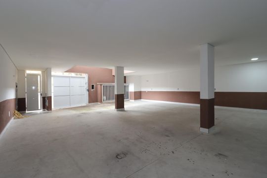 Garagem de apartamento à venda com 2 quartos, 84m² em Vila Linda, Santo André