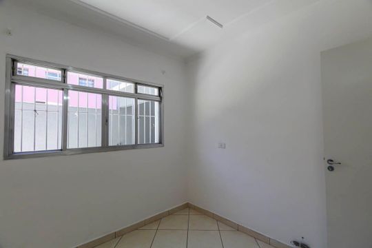 Quarto 4 de casa à venda com 4 quartos, 240m² em Jardim Santa Adelia, São Paulo