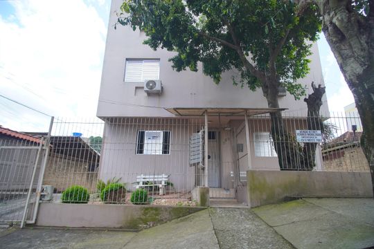 Fachada do bloco de apartamento para alugar com 1 quarto, 42m² em Vila Nova, Novo Hamburgo