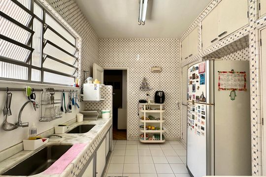 Apartamento à venda com 3 quartos, 170m² em Copacabana, Rio de Janeiro