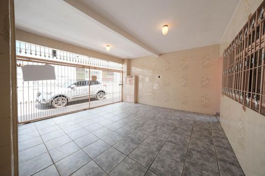 Garagem de casa à venda com 8 quartos, 250m² em Jardim Penha, São Paulo