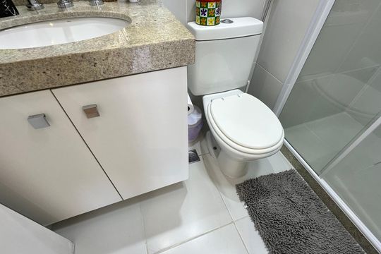 Banheiro Social de apartamento à venda com 3 quartos, 181m² em Recreio dos Bandeirantes, Rio de Janeiro