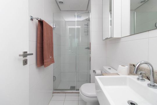 Banheiro de apartamento para alugar com 1 quarto, 38m² em Praia de Belas, Porto Alegre