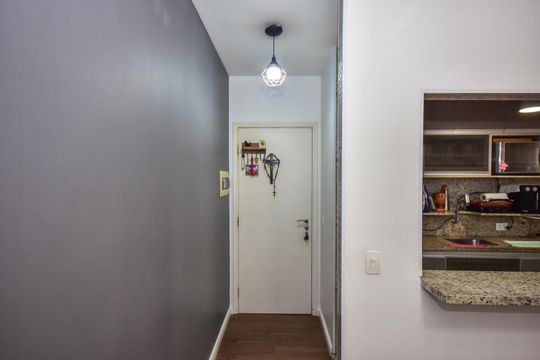 Hall de Entrada de apartamento à venda com 2 quartos, 51m² em Fazenda Morumbi, São Paulo