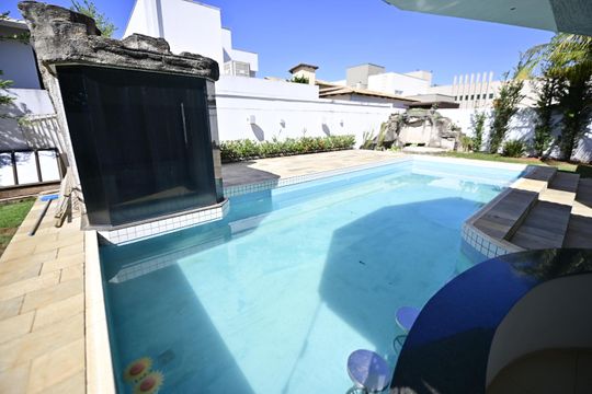 Casa de Condomínio para alugar com 3 quartos, 400m² em Residencial Granville, Goiânia