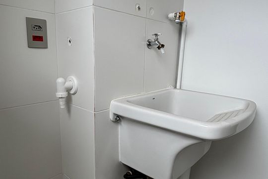 Área de Serviço de apartamento para alugar com 2 quartos, 50m² em Santa Terezinha, Santo André