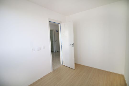 Quarto 1 de apartamento à venda com 2 quartos, 38m² em Irajá, Rio de Janeiro