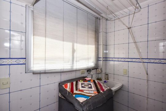 Área de Serviço  de apartamento à venda com 2 quartos, 64m² em Jardim Monte Kemel, São Paulo