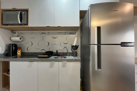 Cozinha de kitnet/studio para alugar com 1 quarto, 18m² em Vila Clementino, São Paulo