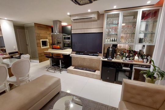 Apartamento à venda com 2 quartos, 92m² em São Sebastião, Porto Alegre