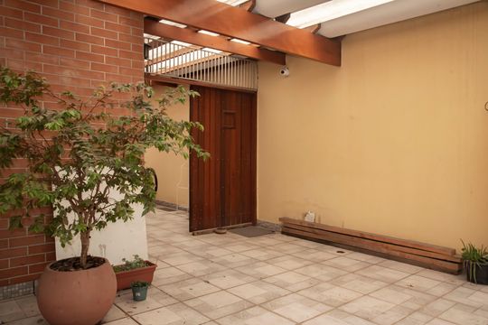 Garagem de casa à venda com 3 quartos, 181m² em Vila Clementino, São Paulo