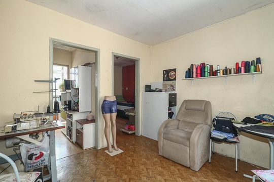Apartamento à venda com 1 quarto, 57m² em Rubem Berta, Porto Alegre