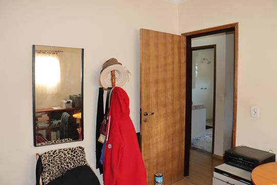 Casa de Condomínio para alugar com 3 quartos, 362m² em Chácara Represinha, Cotia