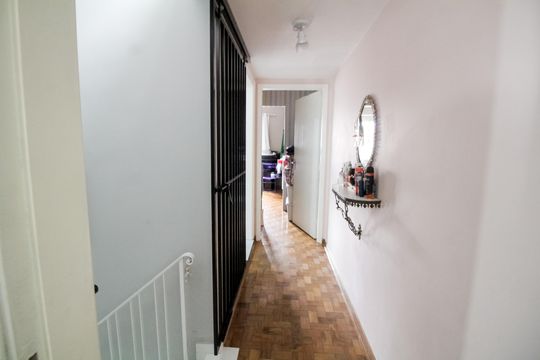 Corredor de casa à venda com 4 quartos, 120m² em Vila Gomes Cardim, São Paulo