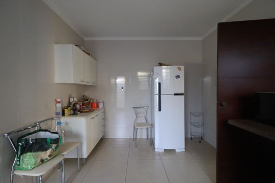 Cozinha de casa para alugar com 4 quartos, 500m² em Jardim Recreio, Ribeirão Preto
