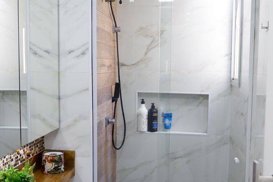 Banheiro de apartamento à venda com 3 quartos, 65m² em Jaguaré, Osasco