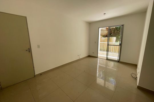 Sala de apartamento para alugar com 2 quartos, 54m² em Caiapia, Cotia