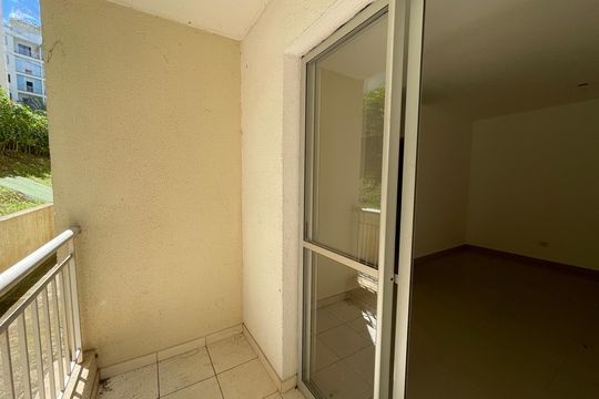Varanda de apartamento para alugar com 2 quartos, 54m² em Caiapia, Cotia