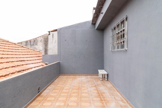 Quintal de casa à venda com 2 quartos, 125m² em Parque Cisper, São Paulo