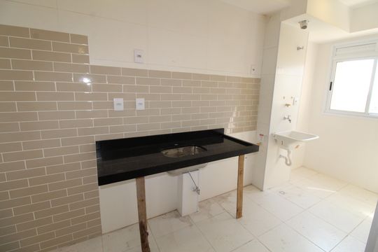 Cozinha de apartamento para alugar com 2 quartos, 70m² em Colinas do Paratehy, São José dos Campos