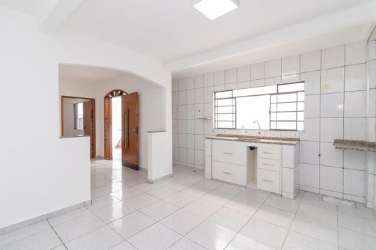 Cozinha de casa à venda com 5 quartos, 129m² em Vila Nhocuné, São Paulo