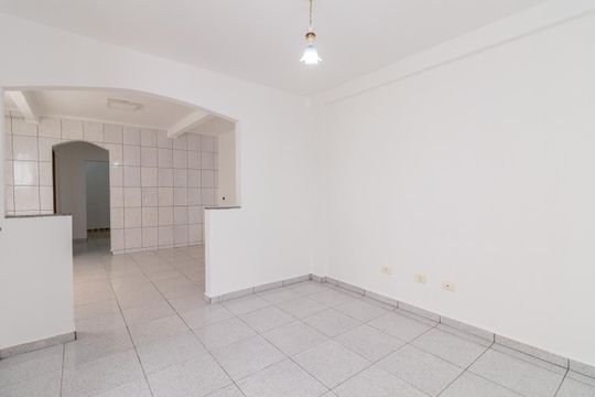 Sala de casa à venda com 5 quartos, 129m² em Vila Nhocuné, São Paulo