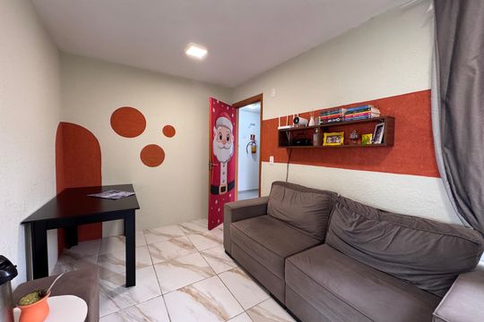 Apartamento à venda com 2 quartos, 50m² em Santos Dumont, São Leopoldo