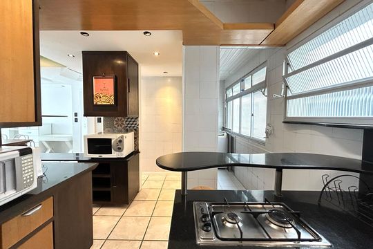 Cozinha de apartamento para alugar com 2 quartos, 86m² em Trindade, Florianópolis