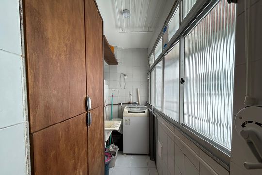 Área de Serviço de apartamento para alugar com 2 quartos, 86m² em Trindade, Florianópolis