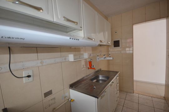 Cozinha de apartamento para alugar com 2 quartos, 52m² em Campinho, Rio de Janeiro