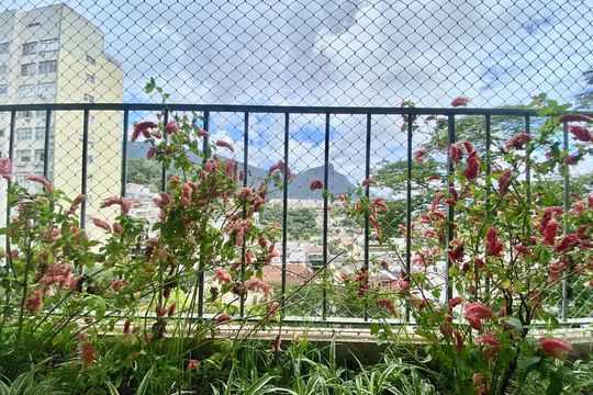 Área comum playground de apartamento à venda com 4 quartos, 197m² em Leblon, Rio de Janeiro