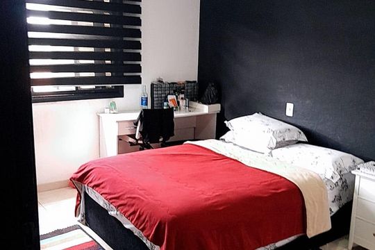Casa à venda com 3 quartos, 150m² em Vila Nogueira, Campinas