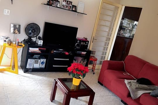 Casa à venda com 3 quartos, 150m² em Vila Nogueira, Campinas