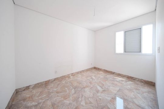 Quarto 2 de apartamento para alugar com 2 quartos, 45m² em Vila Guilhermina, São Paulo