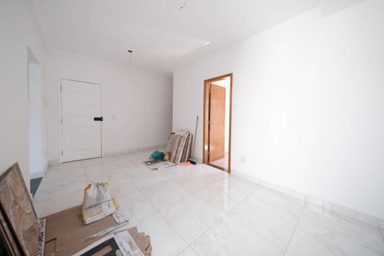 Sala de apartamento para alugar com 2 quartos, 45m² em Vila Guilhermina, São Paulo